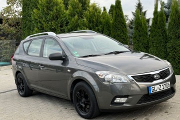 Kia Ceed 1.4 CVVT Dream-Team Edition
